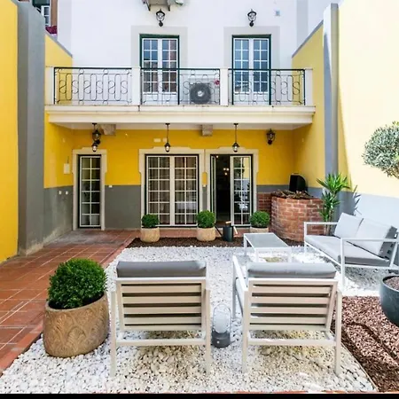 Sao Bento 1 Bedroom Garden Apartment